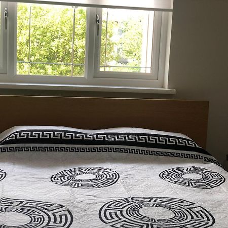 Cozy House With Free Parking & Wifi Near Maryland Station Hotel London Exterior photo